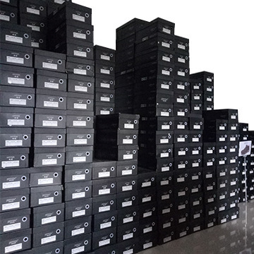 2016款真皮防刺防護(hù)鞋 足部安全與舒適的專(zhuān)業(yè)之選